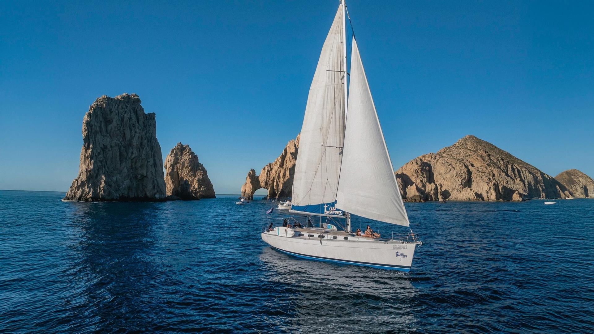 Cabo Private Luxury Sailing